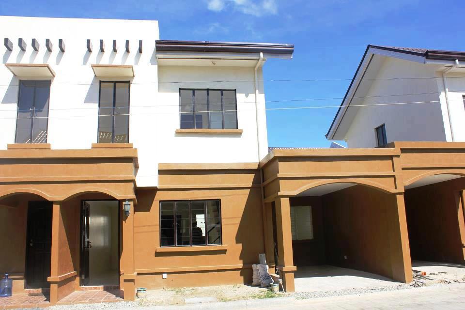 RFO Bayswater Mactan duplex house for sale with garden Lapu-lapu City