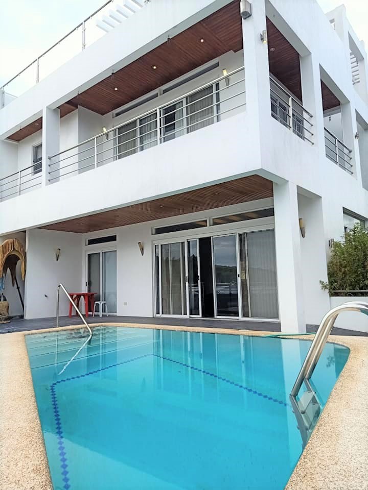 Overlooking House for sale Sunny Hills Talamban Cebu City with pool
