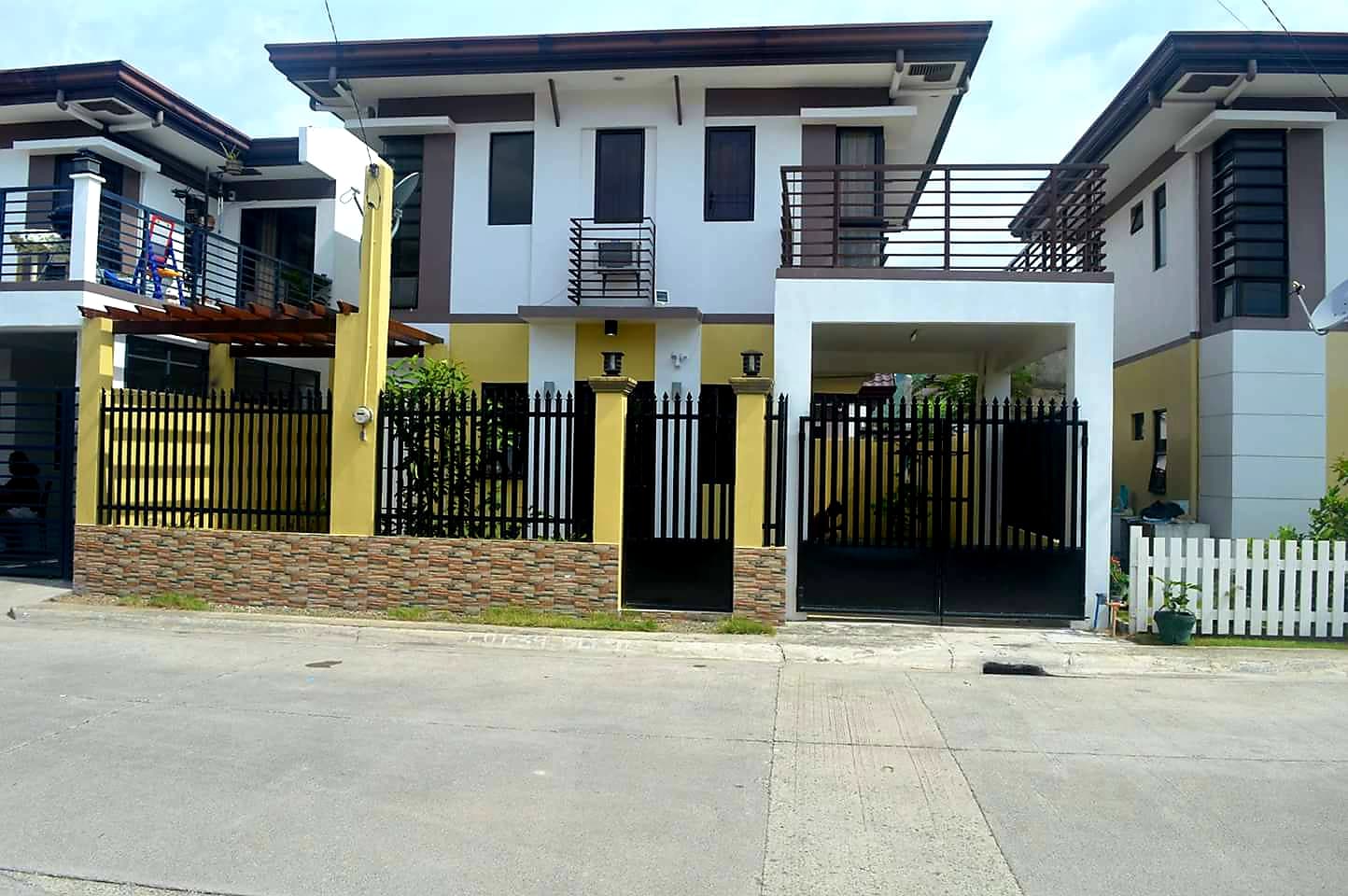 RFO Single detached house for sale Midori Plains Minglanilla Cebu