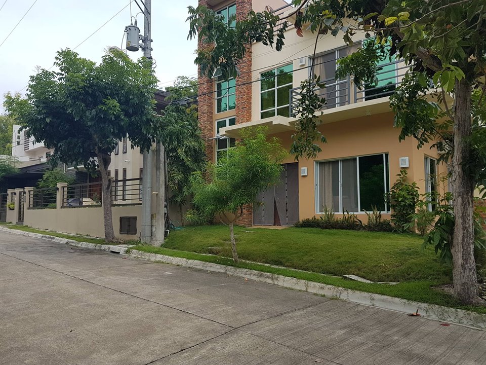 SOLD!! Furnished house for sale Consolacion Cebu Exclusive Subdivision