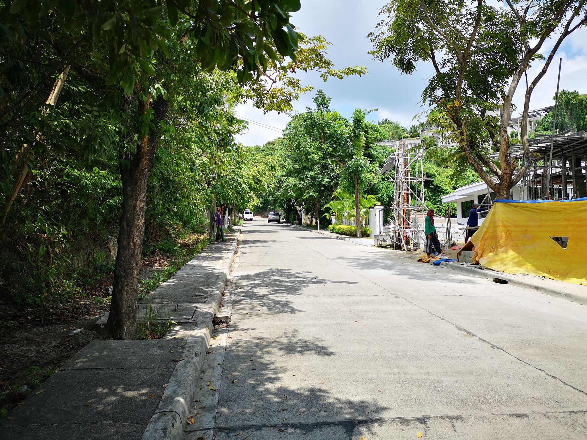 Maria Luisa Lot Listings:  Lot For SALE Banilad Cebu City –  Flat and Rolling Terrain