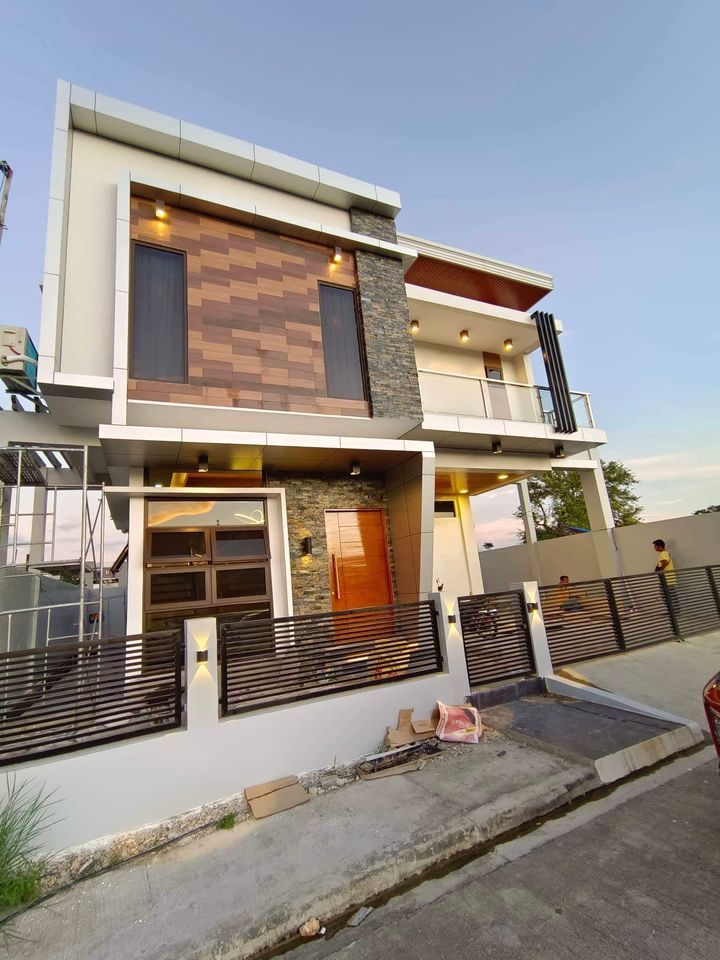 Vera Estate House For Sale near Ateneo de Cebu