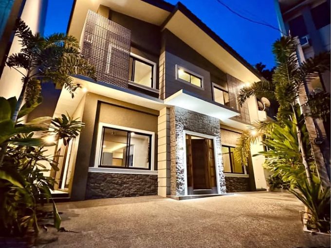 House for SALE in Mahogany Grove Subdivision, Mandaue City