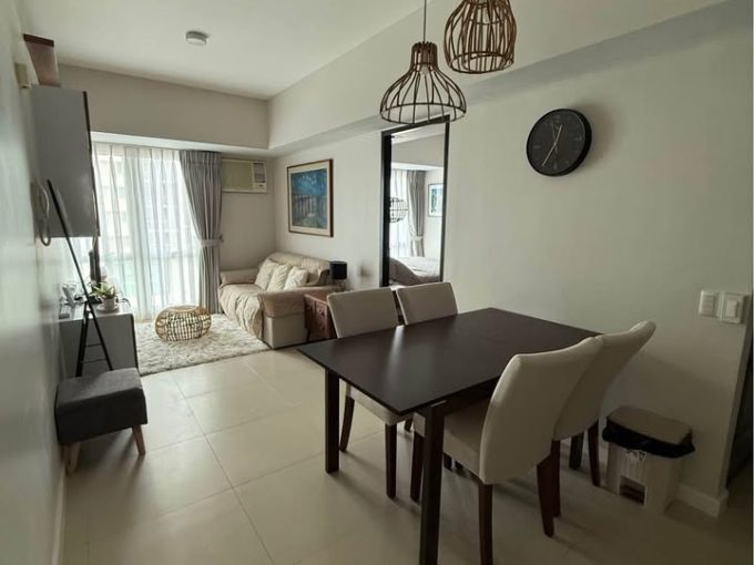 1BR for RENT in Solinea with Parking, Cebu Business Park